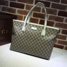 Gucci Shopping Bags